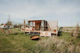 Tiny Cabana - 5