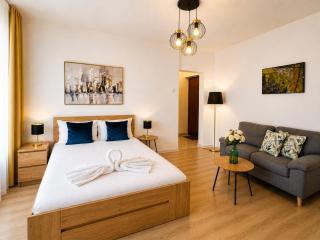 Metropole Apartments Prime One - 1