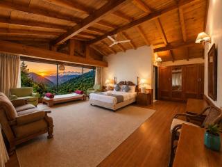 5 Bedrooms Ultra Luxury Private King Palace With Kitchen & Cook, Manali - 0