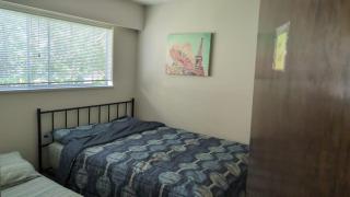 Vancouver South Guesthouse - Near Airport & Free Parking - 5