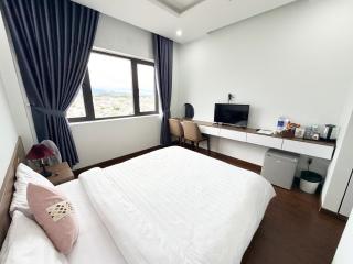 Saffron Boutique Hotel - 5