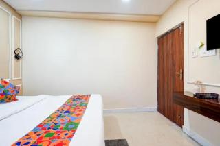 FabHotel Fantasy - 1