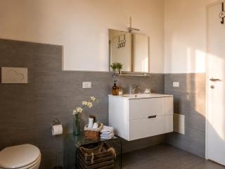 Nest Guesthouse - 1