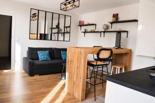 Comfort in Croissy, Downtown, Close to Paris - 8
