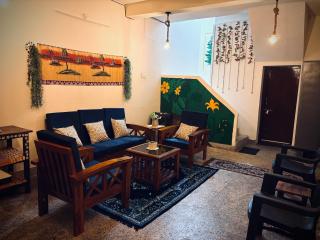 Deodar Commune - 1