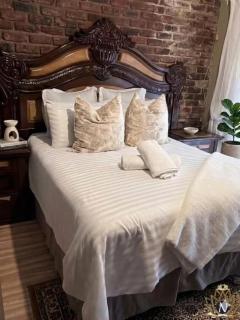 Nalana Guest House - 9