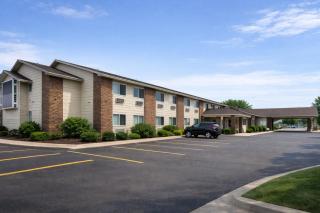 Fireside Inn and Suites - 5