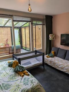 B&B Berglust Rotterdam met serre en gratis parkeren - 4