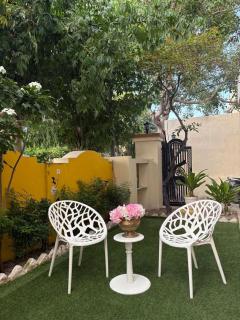 The pink villa - 7