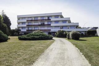 Bright apartment with balcony and sea view - 1