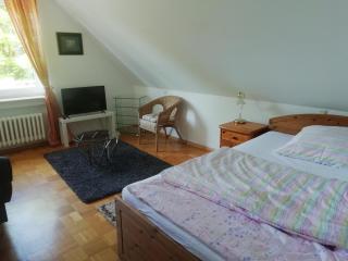 2 Zimmer-Wohnung mit großem Sonnenbalkon - 4
