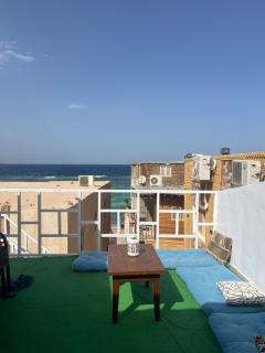 Zalooma House I Beachfront Hostel Dahab - 0