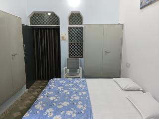 Luthra Niwas - 0