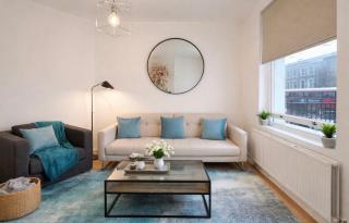 Modern Brixton Stay - Parking, Train & Hospital - 0