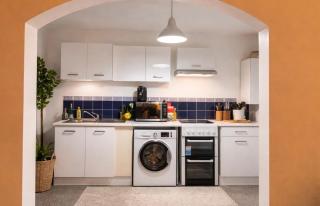 Modern Brixton Stay - Parking, Train & Hospital - 2