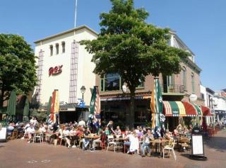 Studio in Hilversum Center - Walk to station - 20 Mins train to Amsterdam - 1