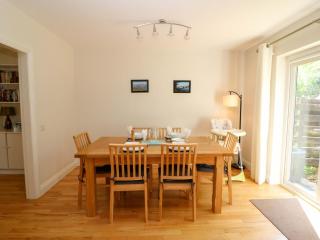 No 4 Lansdowne Village - 1