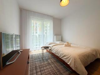 Międzyleska Apartment with Garden by BookingHost - 2