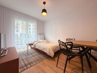 Międzyleska Apartment with Garden by BookingHost - 3