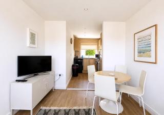 Chalet With Free Wifi At Rainbows End Near A Lovely Norfolk Beach Ref 31002R - 4