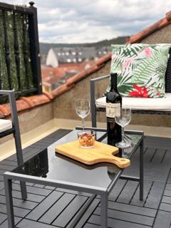 Ático luminoso con terraza - 9