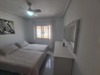 Casa Croeso Spacious 3 bedroom Home in Playa Flamenca - 2