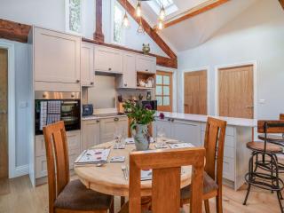 The Gallery Cottage - 8
