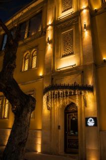 Moon City Boutique Baku - 0