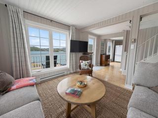 Seaside Serendipity Cottage - 2