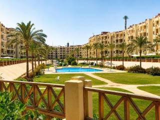 Luxury 3-Bedroom Ground Floor Chalet Private Garden & Direct Pool Access Stella Heights Sidi Abdelrahman - 0