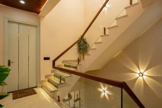Aurum Ville 4 BHK Boho Luxe Retreat w Jacuzzi - 2
