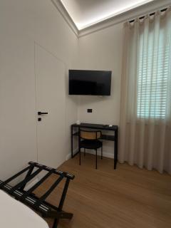 Maison Riviera - Room & Suite - 2