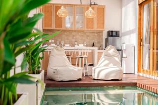 Stylish 1BR Retreat in Central Ubud - 8