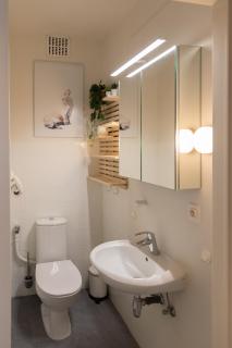 Ruime 2 pers studio bij casino Oostende: geniet van zee, kunst, en relax - Ostend - 2