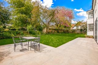 Montpellier House, Centrally Located, Large Garden - 2
