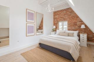 Old Town Skylight Apartament-Laciarska AS Home - 4