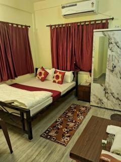 Hotel White Sapphire - 8