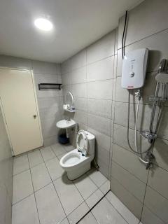 Fazia Apartment Sireh Resident - 3