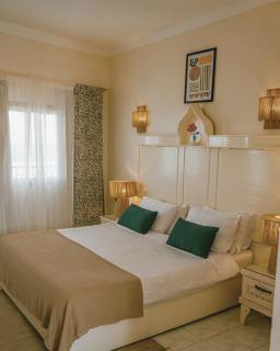 Coral Coast Hotel - 9