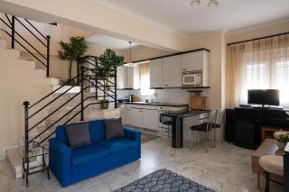 Olimpiaki Akti 2-Floor Family Home with a View - 9