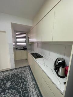 Fazia Apartment Sireh Resident - 9