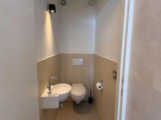 Antwerp Design Stay with Panoramic River Views - 7