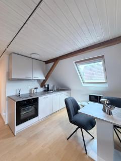 Top-floor apartment for up to 3 guests - 0
