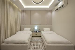 Luxury 3BR Apartment DAR M Residence - 3
