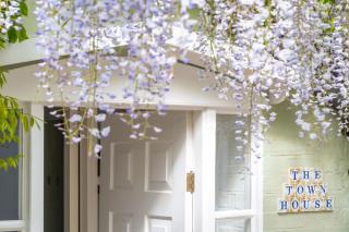 The Town House - 5