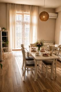 Stylish Apartment Near Baku Boulevard - 4