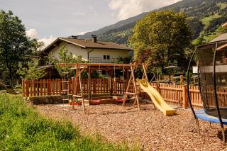 Zillertaler Hofchalets Schustererhof - 2