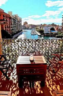 Premium Oceanside Apartment, Pool, Parking - 5