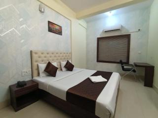 Triple Tree Hotels and Resorts - 9