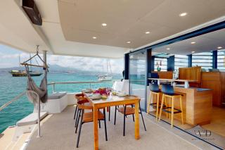 STAY-O Lodge flottant avec spa et vue 360 - 9
